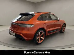 Porsche Macan Sportabgasanlage BOSE Luftfederung 21-Zoll Bild 5