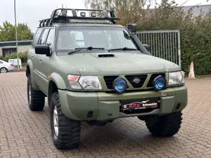 Nissan Patrol 3.0D RECHTSLENKER
