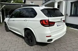 BMW X5 xDrive30d M-Paket - Finanzierung möglich