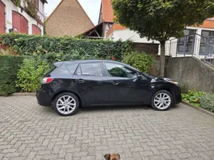 Mazda 3 2.0 MZR DISI Exclusive-Line Bild 3