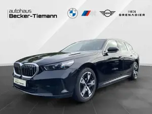 BMW i5 eDrive40 DrivAss Prof./ AutobahnAss/ ParkAss+/ Kom
