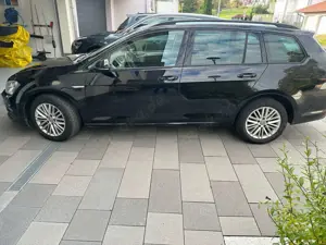 Volkswagen Golf Variant 2.0 TDI BlueMotion Technology DSG Cup, AHK Bild 2