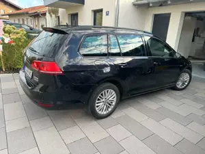 Volkswagen Golf Variant 2.0 TDI BlueMotion Technology DSG Cup, AHK Bild 3