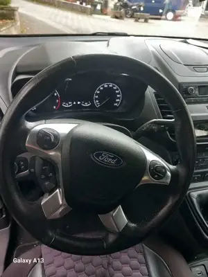 Ford Tourneo Connect Tourneo Connect 1.0 EcoBoost Start-Stop Trend Bild 2