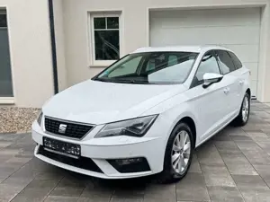 SEAT Leon ST 1.6 TDI DSG Style, Navi, SHZ, LED, ACC