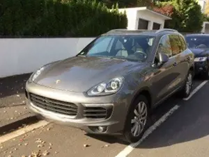 Porsche Cayenne Cayenne DIESEL Tiptr.S Pano,Luftfed,Anhäng,BOSE Bild 3