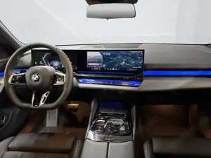 BMW 520 d Touring [M Sport Pro, AHK, ACC, hk Sound] Bild 5