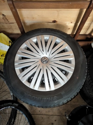 4 Winterreifen auf Stahlfelgen VW Polo 