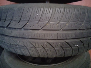 Winterräder 185 65 R15 88H Hyundai Bild 3