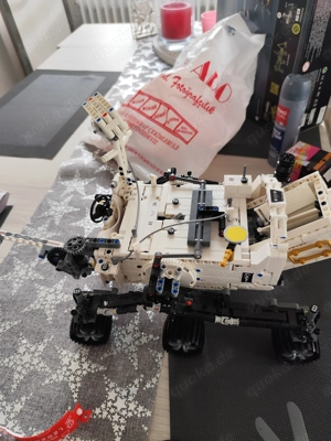 Ich verkaufe hier ein Fertig gebauten Mars Rover 