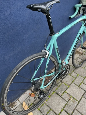 Rennrad Bianchi Intenso Carbon RH 57 Bild 4 Rennrad Bianchi Intenso Carbon RH 57 Bild 4