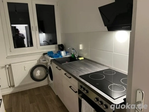 Maßgefertigte Einbauküche mit Elektrogeräten   wie neu   zur Übernahme in Halle (Saale)