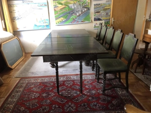 Antiker, 4-fach ausziehbarer Wohnzimmertisch mit 7 Stühlen, 1920 - 1935