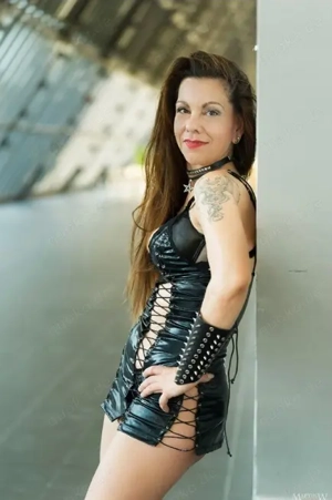 Bizarre Erotik   liebevolle Perversion MadameKALI - Tantra meets BDSM in Leipzig Bild 2