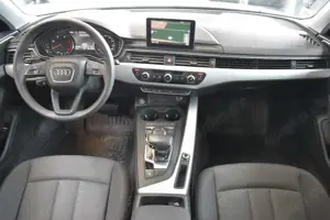 Audi A4 Limo 2.0TDI S-tronic MMI~XenonPlus~Tempomat Bild 3 Audi A4 Limo 2.0TDI S-tronic MMI~XenonPlus~Tempomat Bild 3