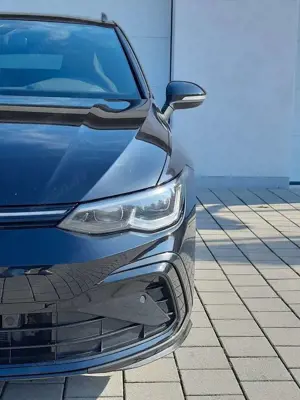 Volkswagen Golf 2.0TDI/DSG/R-Line/Pano/DigitalC./Kam/AHK