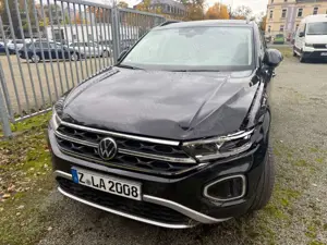 Volkswagen T-Roc Style,18",StHz,LED,DSG...-Unfall !
