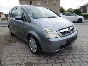 Opel Meriva Edition Automatik Klima Radio AHK HU AU Neu