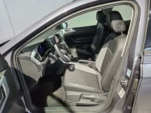 Volkswagen Taigo 1.0 TSI Goal DSG AHK LED Navi ACC RFK 5JGar Bild 4