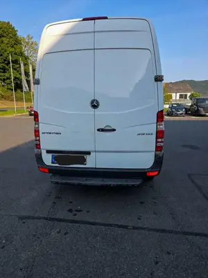 Mercedes-Benz Sprinter Bild 2