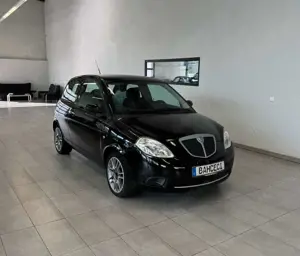 Lancia Ypsilon 1.2 8V Oro*1 Hand*Tüv 02/2027*