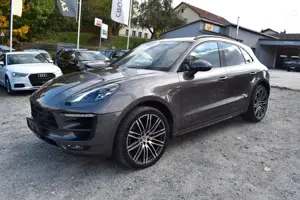 Porsche Macan GTS "Panorama/Standhzg/AHK/LEDER/21 Zoll"
