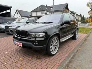 BMW X5 4.8is Standheizung Komfortsitze LPG Gasanlage