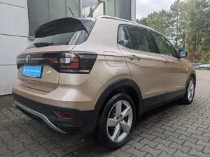 Volkswagen T-Cross T-Cross 1.0 TSI DSG Style *Navi,LED,Assist* Bild 3