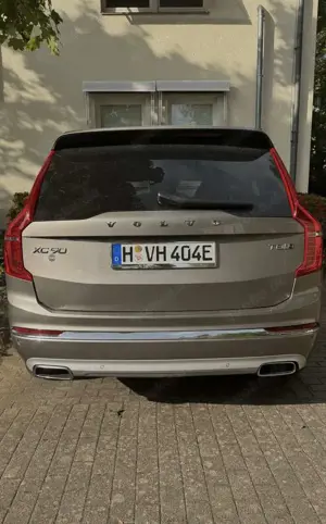 Volvo XC90 T8 AWD Twin Engine Geartronic Inscription Bild 4