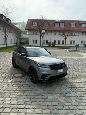 Land Rover Range Rover Velar D300 R-Dynamic SE Black-Pack Edition Standheizung Bild 2