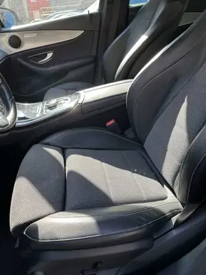 Mercedes-Benz E 200 E 200 (213.042)