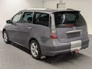 Mitsubishi Grandis Bild 3