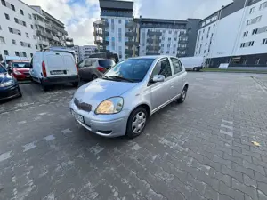 Toyota Yaris 1.3 Sol AC