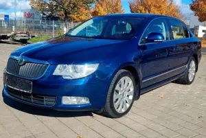 Skoda Superb Elegance/Tüv.Neu/V.Leder