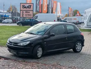 Peugeot 206 Petit Filou*KLIMA*RADIO-CD*SPORT-SITZE !! Bild 4