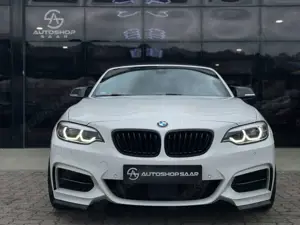 BMW 240 A Cabrio X-Drive Bild 2