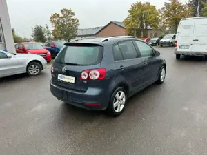 Volkswagen Golf Plus VI Style TÜV NEU/KLIMA/TEMPOMAT/MFL Bild 5