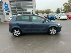 Volkswagen Golf Plus VI Style TÜV NEU/KLIMA/TEMPOMAT/MFL Bild 4