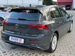 Volkswagen Golf Life/KLIMA/PDC/NAVI/GARANTIE/ Bild 5