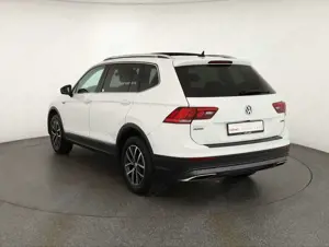 Volkswagen Tiguan Allspace 2.0 TDI 4M DCC ACC Panorama 360° Bild 3