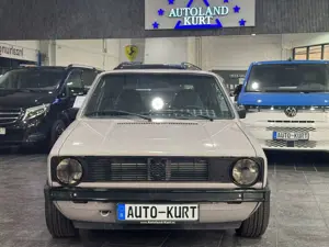 Volkswagen Golf 1,8 T 5v*Sonderpolster*Alles Eingetragen! Bild 3