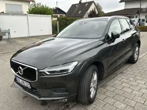 Volvo XC60 Momentum AWD Bild 2