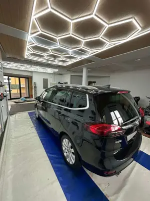 Opel Zafira Tourer 2.0 CDTI Automatik Innovation Bild 4