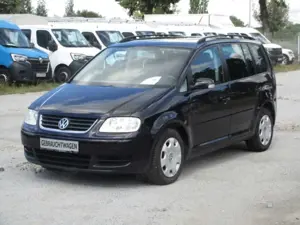 Volkswagen Touran Trendline 1.6 FSI 7-Sitzer