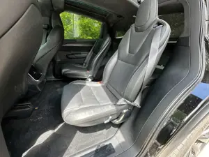 Tesla Model X Plaid / NETTO 67000 Euro Bild 2