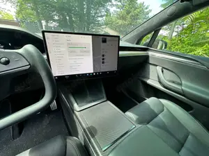 Tesla Model X Plaid / NETTO 67000 Euro Bild 4