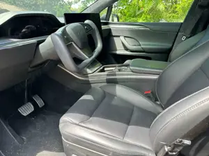 Tesla Model X Plaid / NETTO 67000 Euro Bild 5