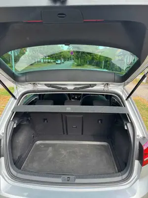 Volkswagen Golf Golf 1.6 TDI BlueMotion TechnologyAllstar Bild 5