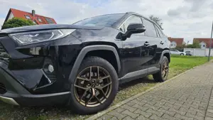 Toyota RAV 4 2.5 4x4 Hybrid Lounge Bild 5