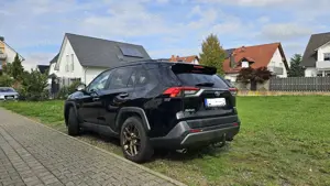 Toyota RAV 4 2.5 4x4 Hybrid Lounge Bild 3